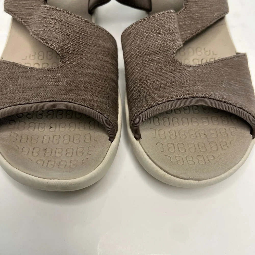 Bzees Cleo Machine Washable Comfy Wedge Sandal Sz 8.5M Casual shoes